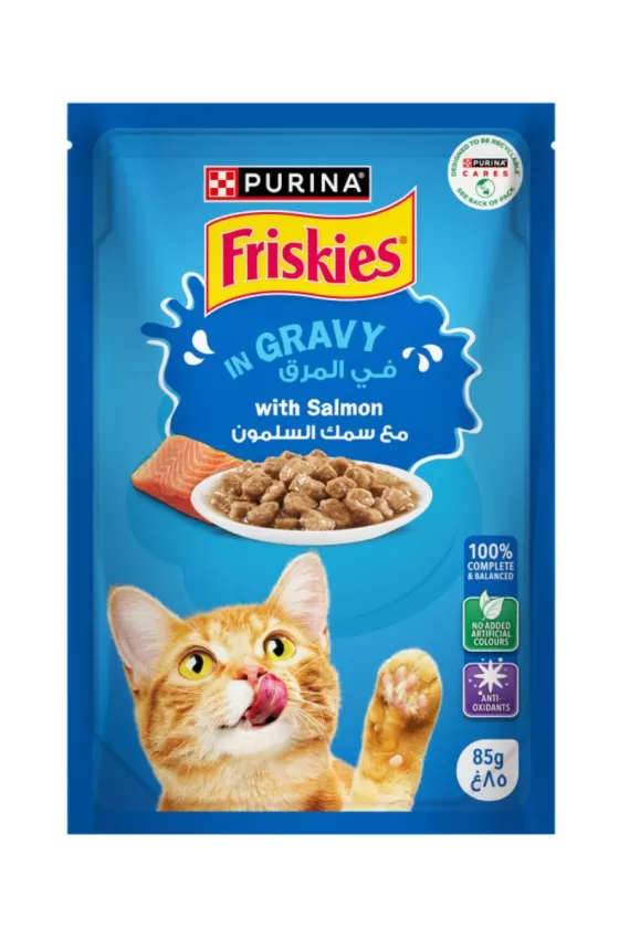 Purina Friskies Salmon Chunks in Gravy Wet Cat Food Pouch - 85g